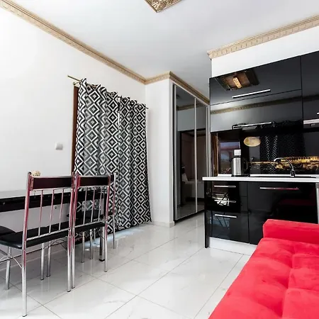 アパートホテル Halkidiki Greek Pride ηotel And 3*