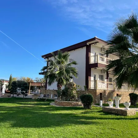 Halkidiki Greek Pride ηotel And 3*