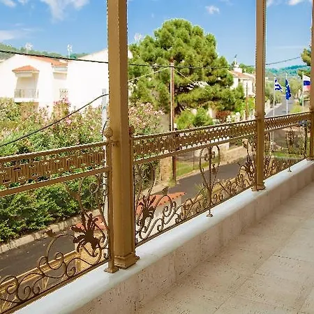 アパートホテル Halkidiki Greek Pride ηotel And