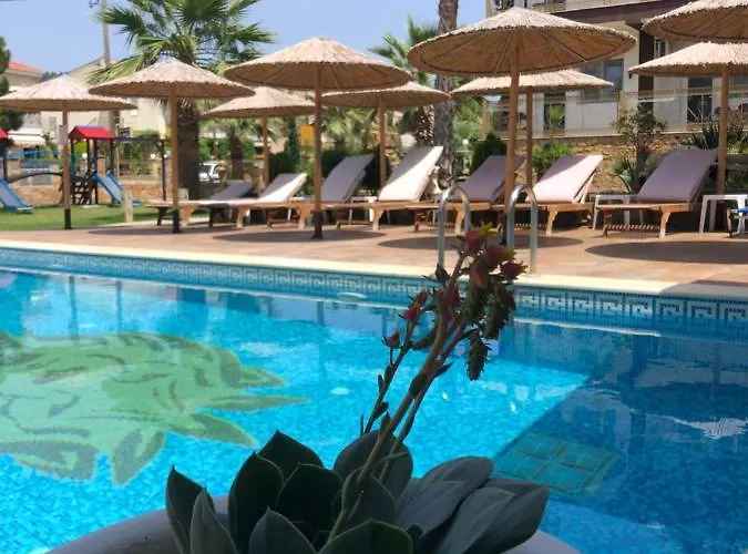 Halkidiki Greek Pride ηotel And Hotel apartamentowy