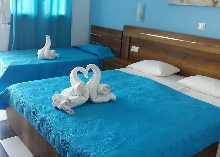 Halkidiki Greek Pride ηotel And Hotel apartamentowy 3*