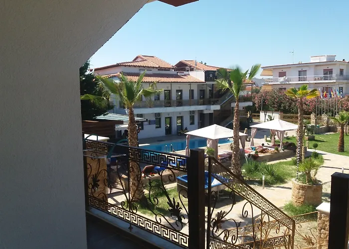 Halkidiki Greek Pride ηotel And Hotel apartamentowy Skála Foúrkas