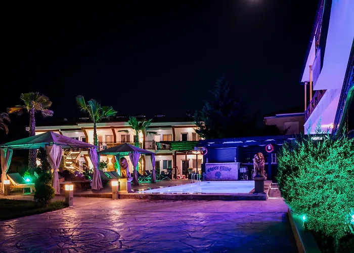 Halkidiki Greek Pride ηotel And Hotel apartamentowy Skála Foúrkas