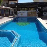 Halkidiki Greek Pride ηotel And Skála Foúrkas