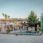 Halkidiki Greek Pride ηotel And 3* Skála Foúrkas