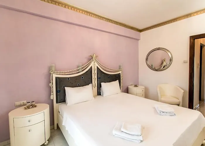 Halkidiki Greek Pride ηotel And