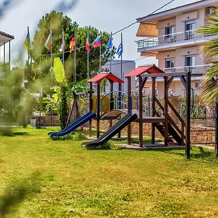 Halkidiki Greek Pride ηotel And