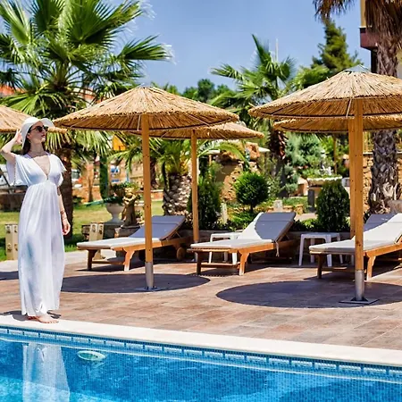 Halkidiki Greek Pride ηotel And