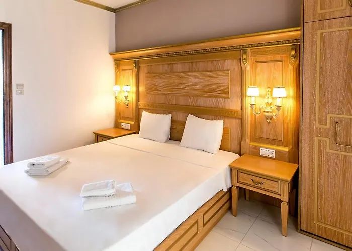 Halkidiki Greek Pride ηotel And Apartmanhotel 3*