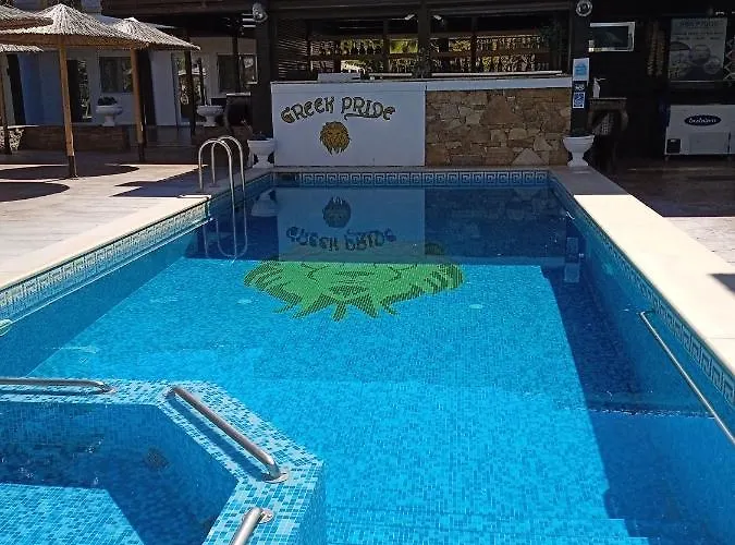 Halkidiki Greek Pride ηotel And Szkála Fúrkasz