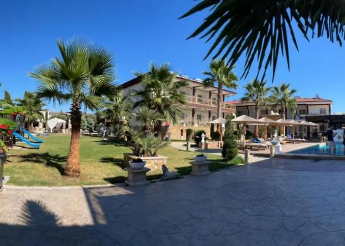 Apartmanhotel Halkidiki Greek Pride ηotel And 3*
