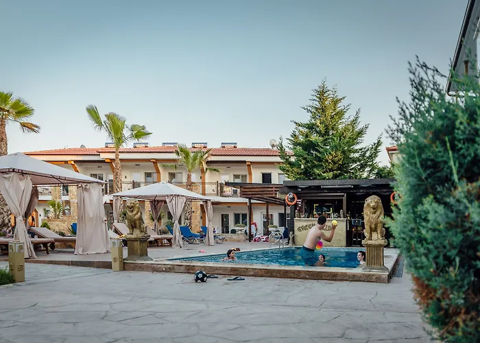 Halkidiki Greek Pride ηotel And 3* Szkála Fúrkasz